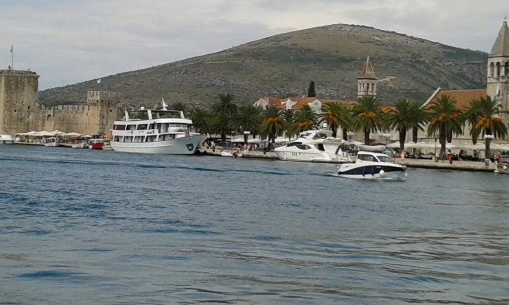 Villa Lavendel Trogir Oda fotoğraf